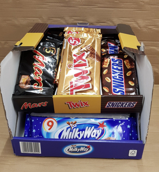 Display: Snickers (5x50g)=250g x11pcs & Twix 5x(2x25g) =250g x6pcs & Mars (5x45g) = 225gx6pcs & Milky Way (9x21,5g)=193,5gx11pcs