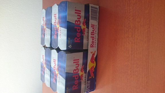 Red Bull  CAN 250 ml * 6 pack Polish