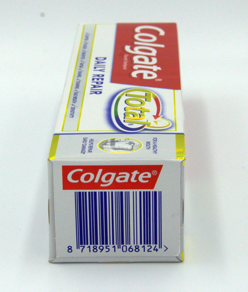 Colgate Total Toothpaste 100ml 16 pcs mix: 9 x Original 100ml, 3 x Daily Repair 100ml, 4 x Freshening 100ml