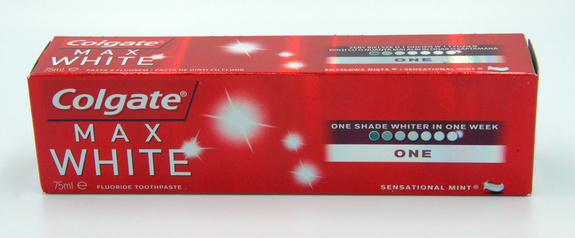 Colgate Max White One Shade Whiter in One Week 75 ml 