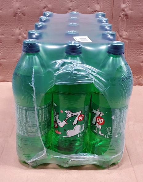 7 UP PET 1 L