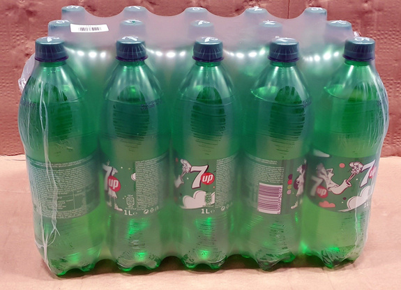 7 UP PET 1 L