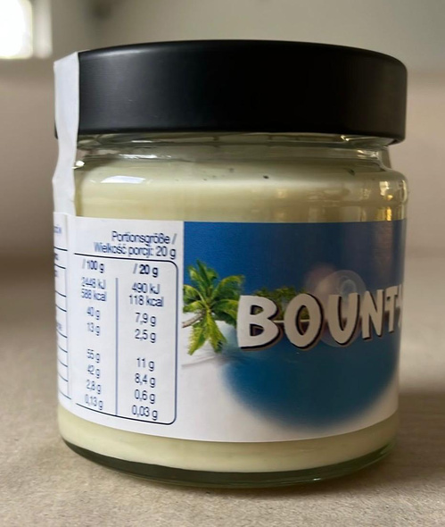 Bounty Spread Coconut Flakes 200 g