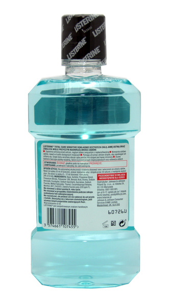 Listerine Total Care Sensitive 500 ml. Liquid mouthwash.